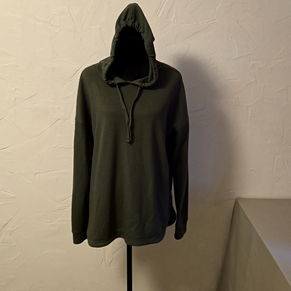 Hooded pullover